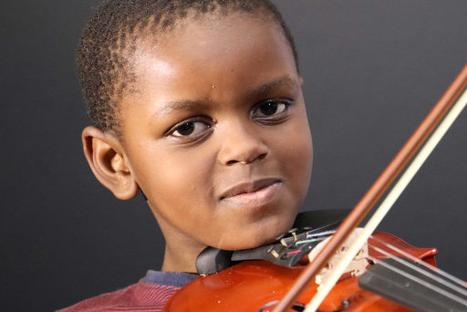 A child playing violin